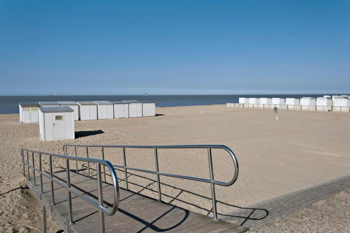 Huswell - Beautiful And Spacious Studio With Side Seaview Knokke-Heist Kültér fotó