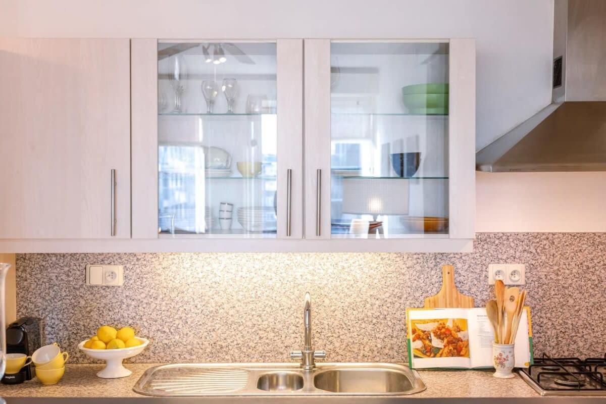 Huswell - Beautiful And Spacious Studio With Side Seaview Knokke-Heist Kültér fotó